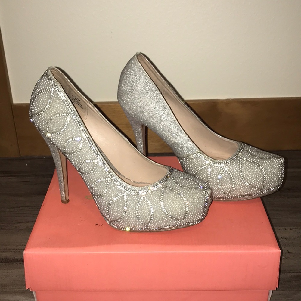 Prom/homecoming heels